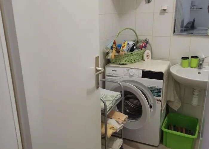 アパート Devivi Adris スプリト