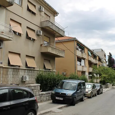 Devivi Adris Apartman Split
